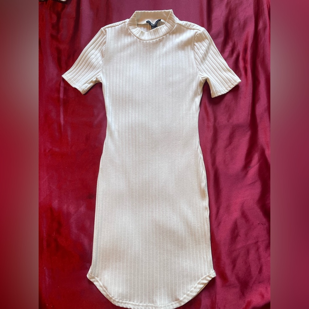 White forever 21 dress size small
